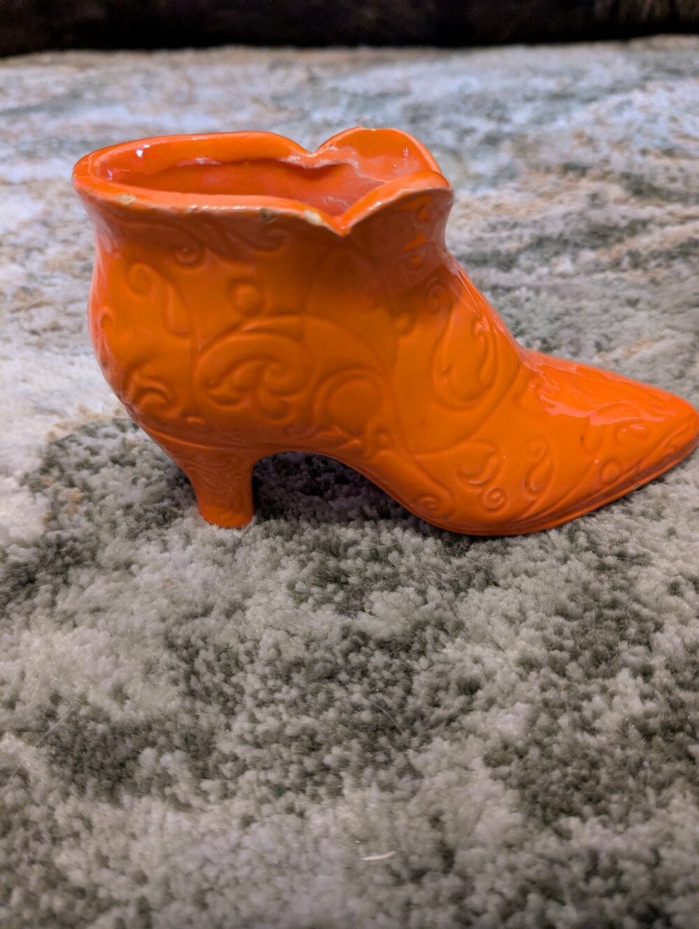 Vintage Orange Women's Heeled Pottery Planter - Stylish Sculpted Design